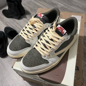 COPY- Travis Scott air Jordan 1